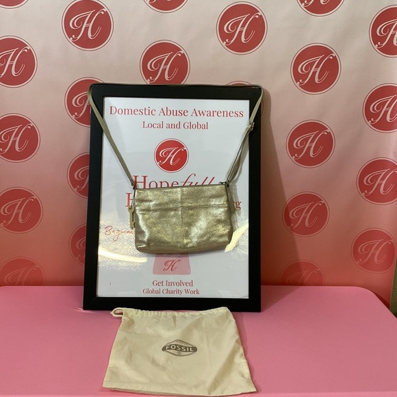 Fossil crossbody - Picture 3 of 4